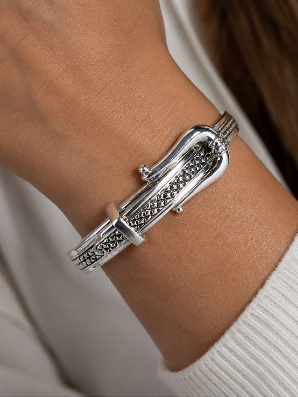 Silver Tone Textured Buckle Bracelet